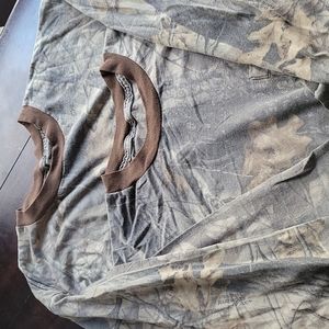 2 Real Tree Camo hunting shirts Large